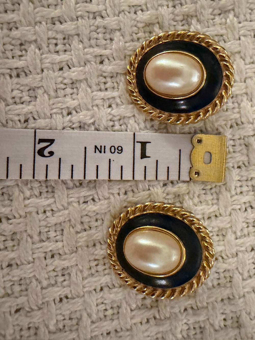 Vintage Monet Gold-Tone Black Enamel and Pearl Oval quiet luxury pierced earring